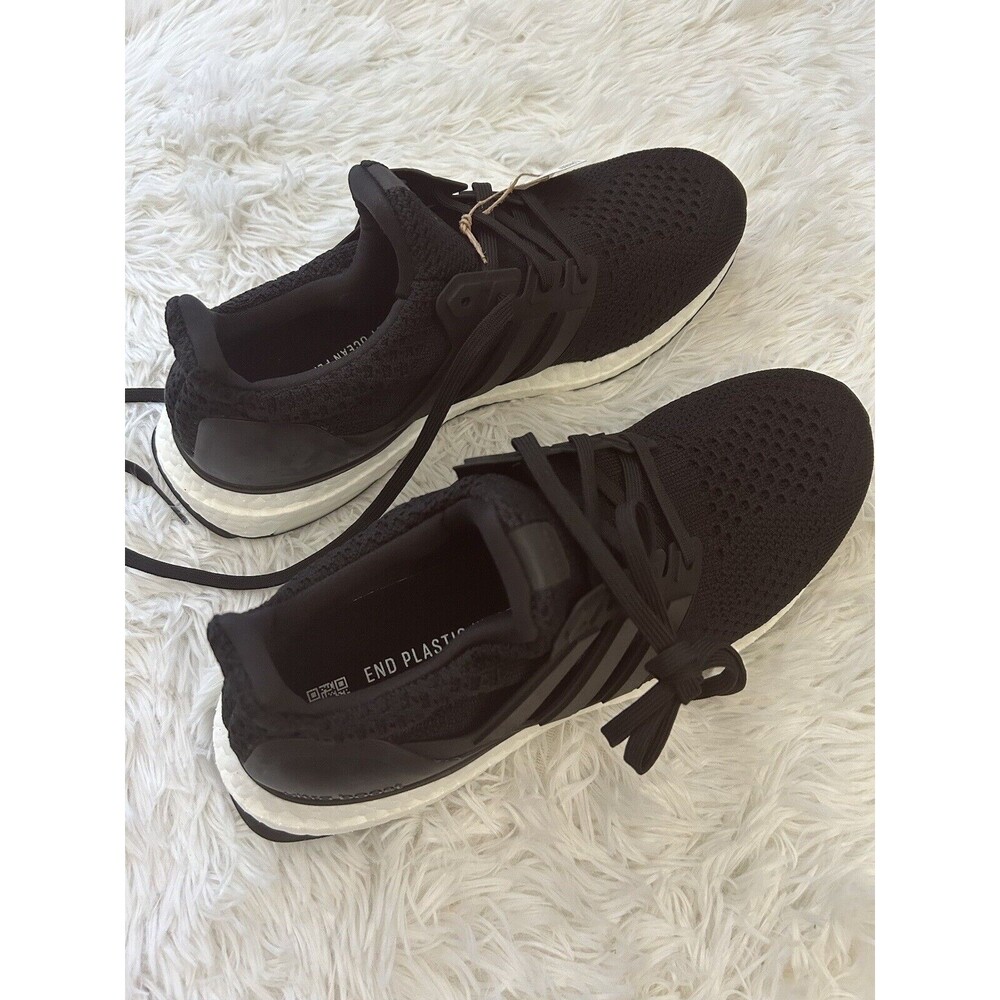 New ADIDAS Size 7.5 Men’s Ultraboost Black Running Shoes